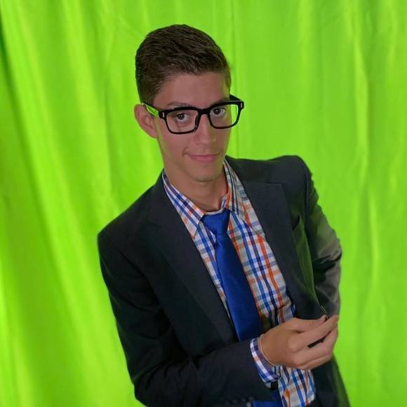 Profile Picture of Joshua Edmonson (@joshuaedmonson) on Poshmark