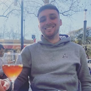 Profile Picture of Josh Roberts (@joshroberts_) on Instagram