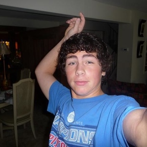 Profile Picture of Paul Dantonio (@razznzz) on Myspace