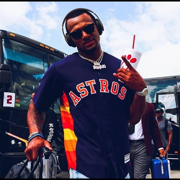 Profile Picture of Anthony Mazzucco (@anthonymazzucco) on Poshmark