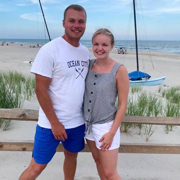 Profile Picture of Grant Gale (@grantgale) on Poshmark