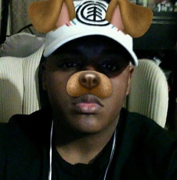 Profile Picture of Robert Steven (@kingsododolo) on Poshmark