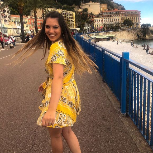 Profile Picture of Monique Caposio (@monay112294) on Poshmark