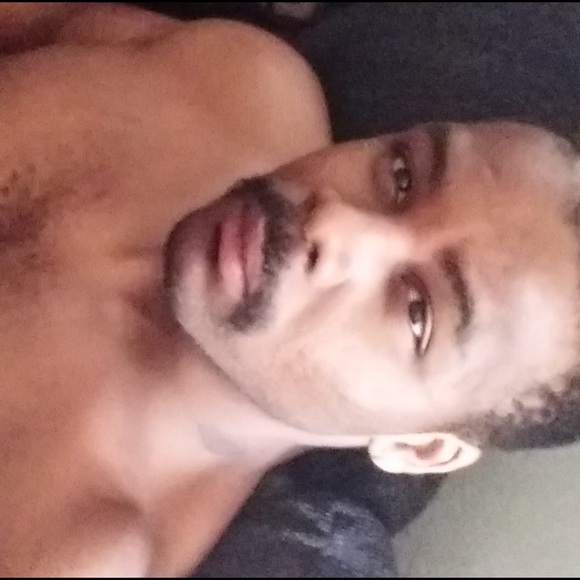Profile Picture of Jeffrey Matchett (@moneymatch5) on Poshmark