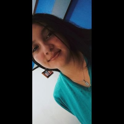 Profile Picture of Kris Alvarado (@KrisA3004) on Twitter