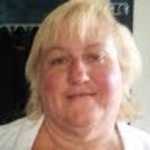 Profile Picture of Nancy Silva (@nancysilva589) on Poshmark