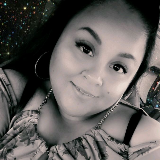 Profile Picture of Angelica Esquivel (@adanoeliaesquivel) on Tiktok