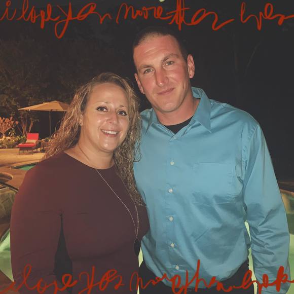 Profile Picture of Stephanie Winiarski (@swiniarski) on Poshmark