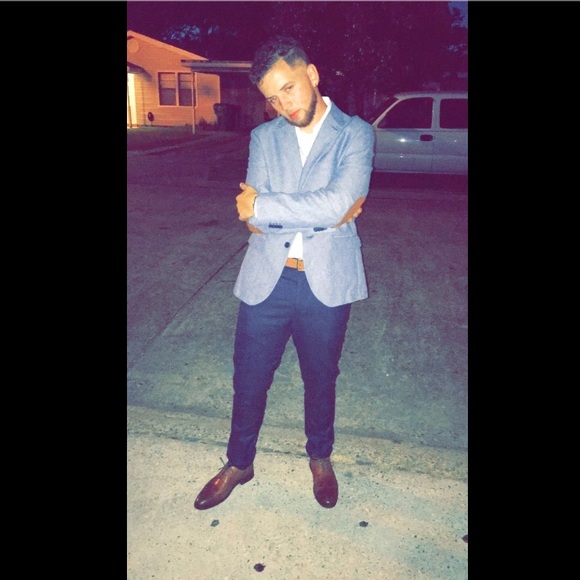 Profile Picture of Lawrence Williams (@xcvinights) on Poshmark