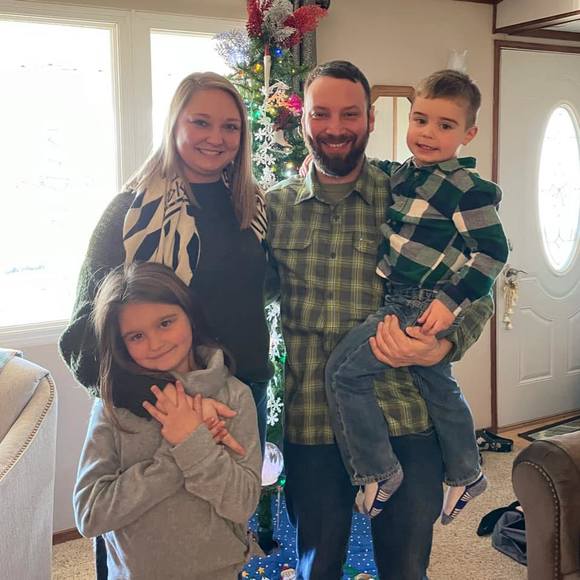 Profile Picture of Sarah Guenzler (@sarahguenzler) on Poshmark