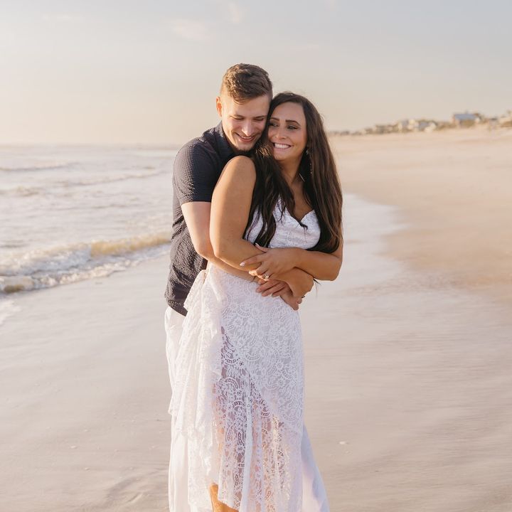 Profile Picture of KALLEN CAMPBELL | 2025 BRIDE (@kallen_campbell_) on Tiktok