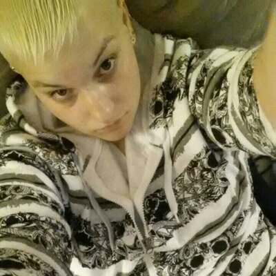 Profile Picture of Amanda McCain (@AmandaMcCain6) on Twitter