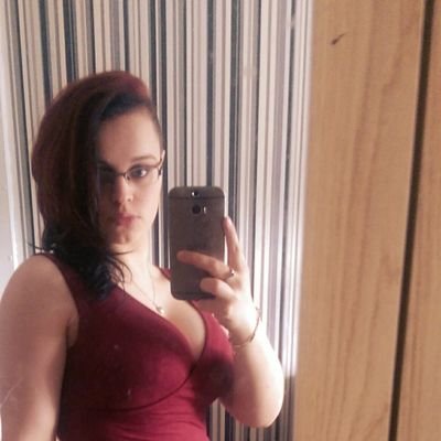 Profile Picture of Alice Whiteoak (@aewhiteoak) on Twitter