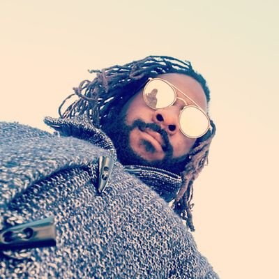 Profile Picture of James Duplessis (@_JamesDuplessis) on Twitter