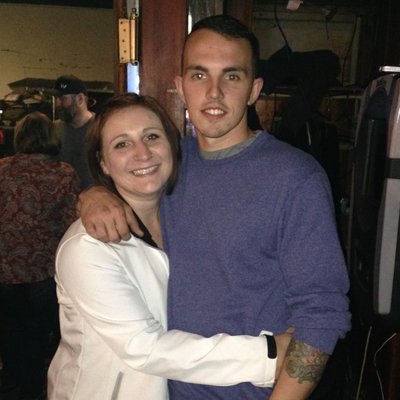 Profile Picture of Mandy Winkler (@mandywinkler) on Twitter