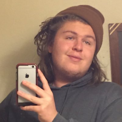 Profile Picture of Tyler Pippin (@fun_uncle_311) on Twitter