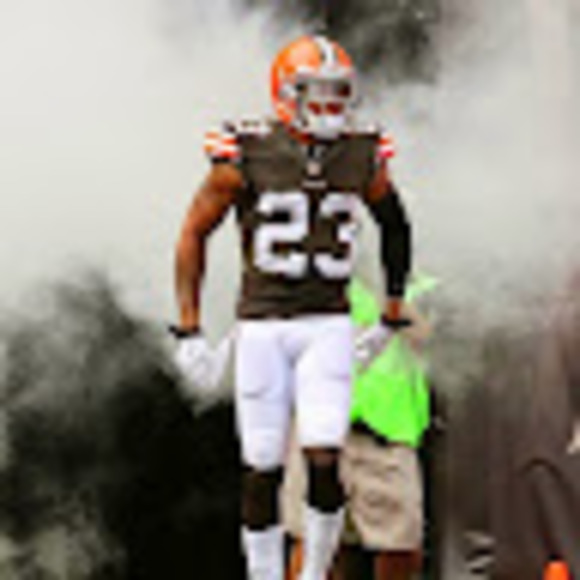 Profile Picture of Morice Wembley (@moricewembley) on Poshmark