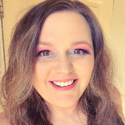 Profile Picture of Kira Pewonka (@KiraPewonka) on Twitter