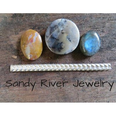 Profile Picture of Sandy River Jewelry (@SandyRiverJewel) on Twitter