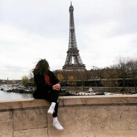 Profile Picture of Angie Savidis (@angel_sav) on Poshmark