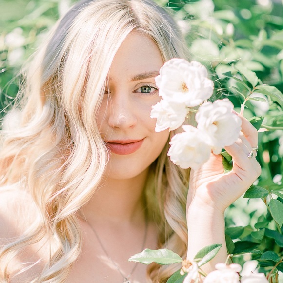 Profile Picture of Marissa Carson (@marissarc08) on Poshmark