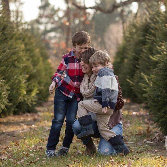 Profile Picture of Belinda Dinius (@belindadinius) on Poshmark