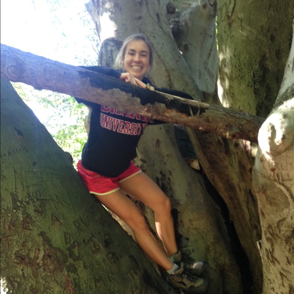 Profile Picture of Lexi Wilkas (@lwilkas) on Poshmark