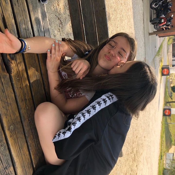 Profile Picture of _noemipeter (@_noemipeter) on Tiktok