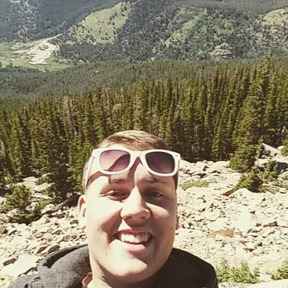 Profile Picture of Will Bradley (@king_incarnate) on Poshmark