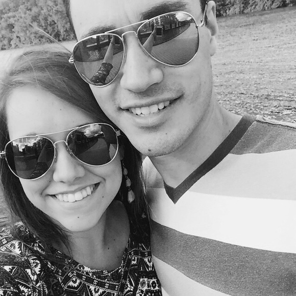 Marissa Beckworth - Poshmark Profile Picture of Marissa Beckworth (@maribeck) on Poshmark