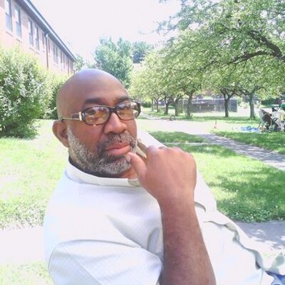Profile Picture of Tommy Mathis (@daddyhook) on Twitter