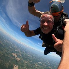 Profile Picture of josephkrak (@josephkrak) on Tiktok