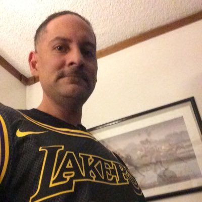 Profile Picture of Edward Ray Macias (@edwardlaunch_) on Twitter