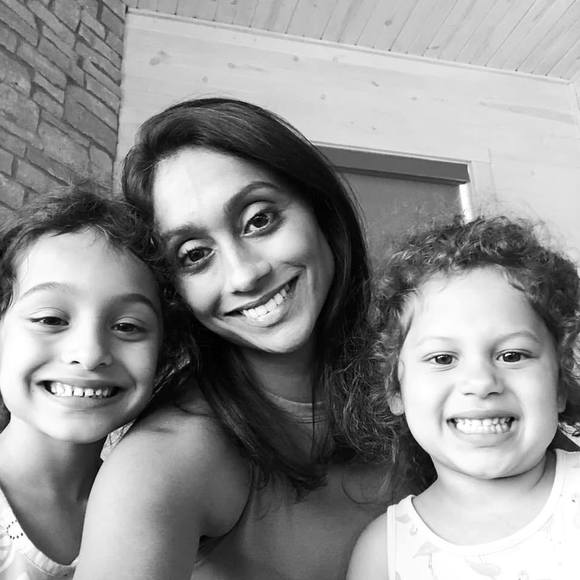 Profile Picture of Sarita Gelner (@lukanu) on Poshmark