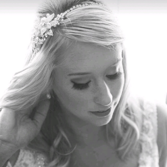 Profile Picture of Charlotte Gouveia (@charlotteeolive) on Poshmark