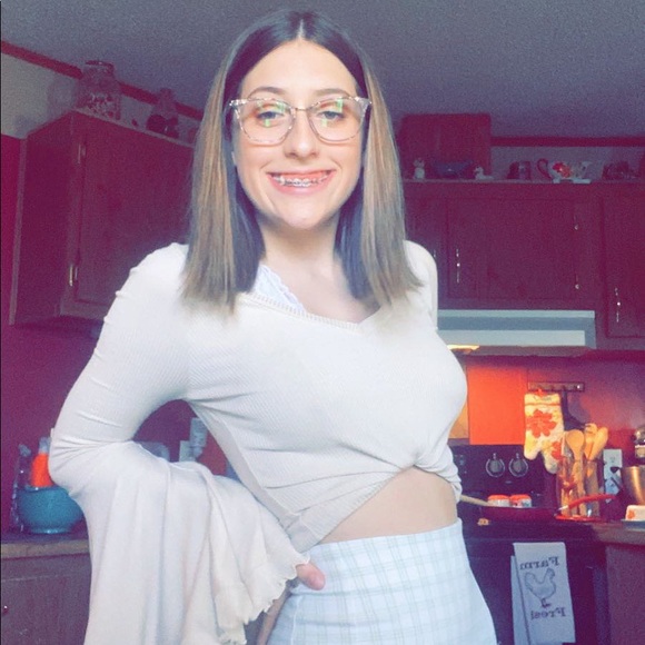 Profile Picture of Chasity Griffith (@chasity_9) on Poshmark