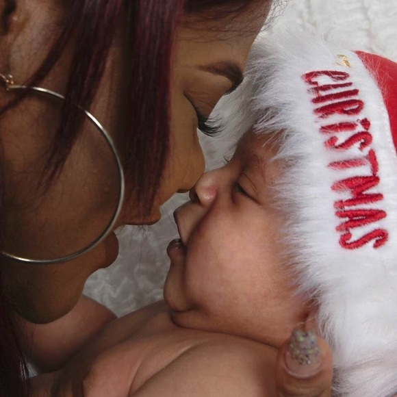 Profile Picture of Yokasta Perez (@mina0923) on Poshmark