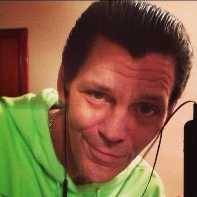 Profile Picture of Joe Mrozinski (@Jmozz60) on Twitter