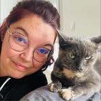 Profile Picture of Alys Triplet (@Alys-Triplet) on Facebook