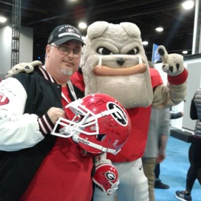 Profile Picture of Ray Findley (@RayDawg1976) on Twitter