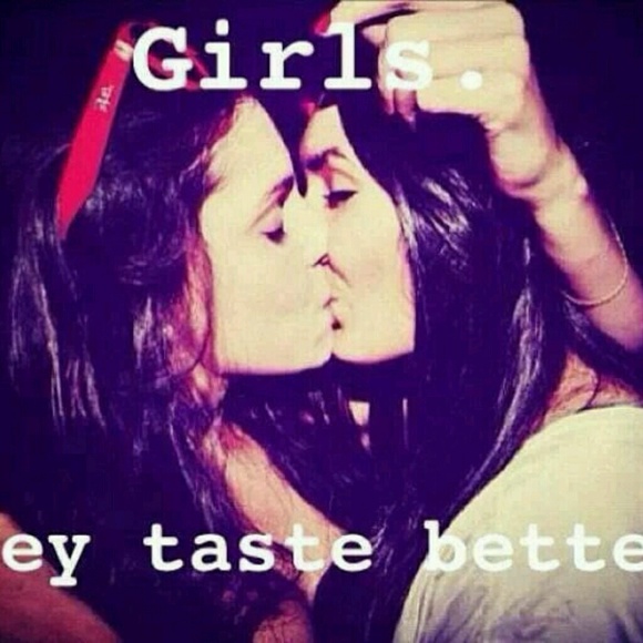 Profile Picture of Kelly Ehrich (@solorider83) on Poshmark