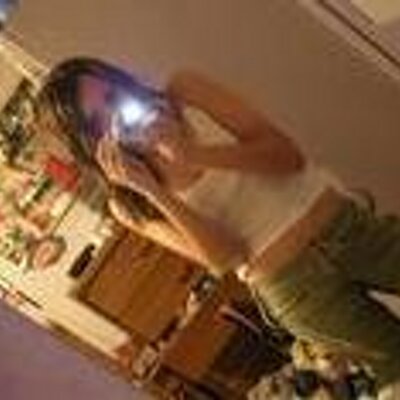 Profile Picture of Miriam McLeod (@CJ_44a4) on Twitter