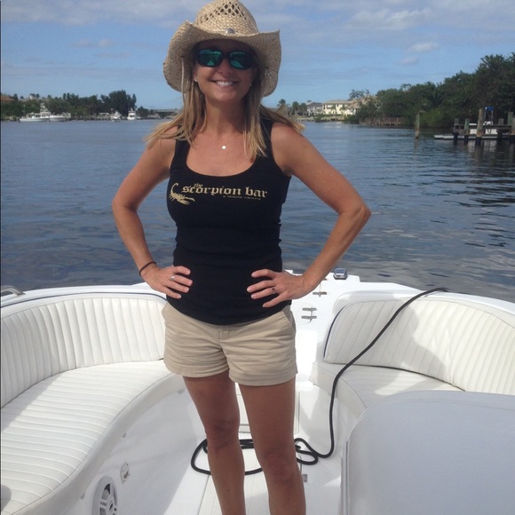 Profile Picture of Stephanie Feimer (@sfeimer) on Poshmark