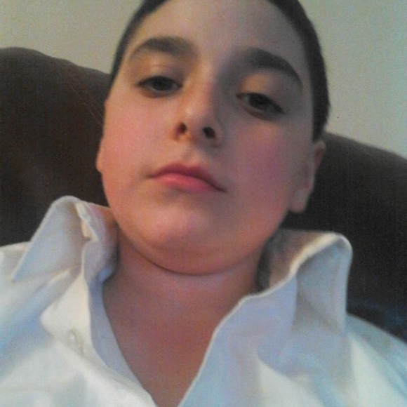 Profile Picture of Ariel Sherman (@arielsherman15) on Poshmark