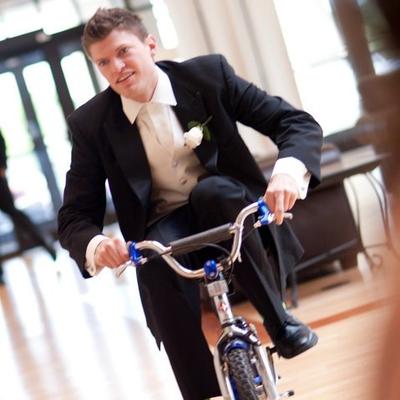 Profile Picture of Zach Roush (@ArtwithMrRoush) on Twitter