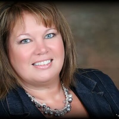 Profile Picture of Diane McKinney (@dkmckinney) on Twitter