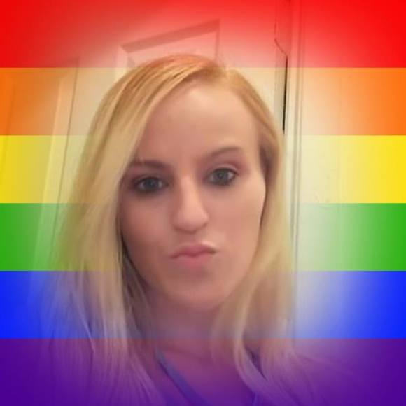 Profile Picture of Jess Willett (@nicolejess621) on Poshmark