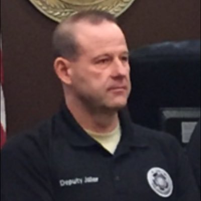 Profile Picture of Kevin Speaks (@SpeaksKevin) on Twitter