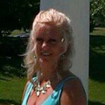 Profile Picture of Leah Wallace Chalmers (@golfyutz1) on Instagram