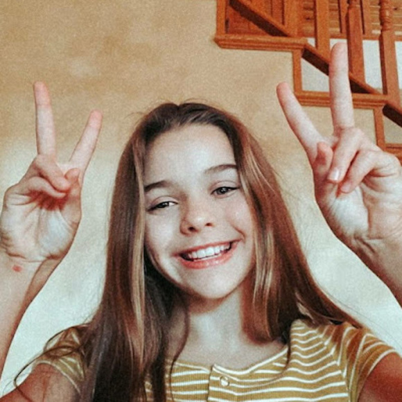 Profile Picture of Gabrielle Bjorkman (@gabbybjorkman) on Poshmark